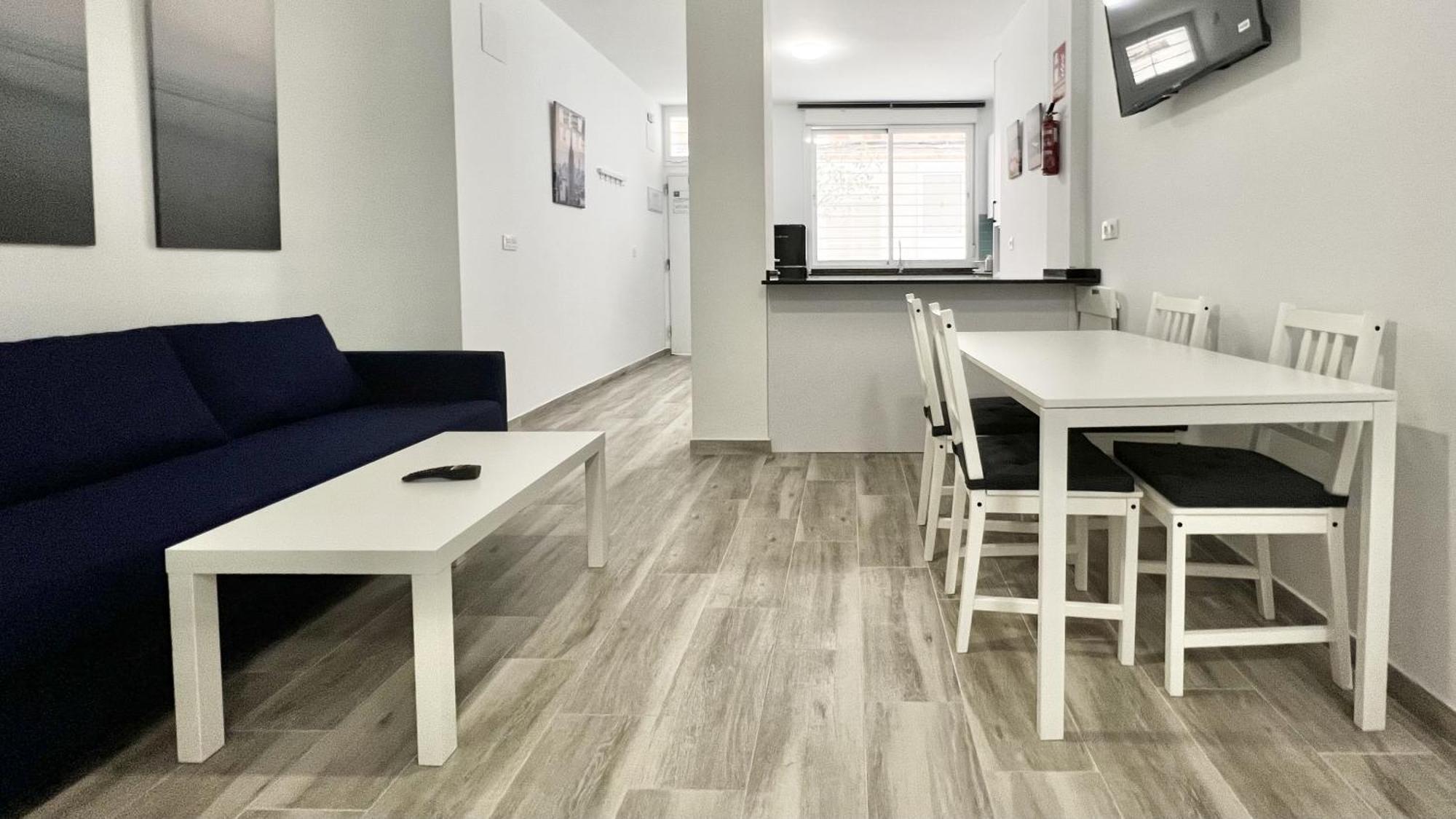 Los Tilos Suites-Vialia Málaga Szoba fotó